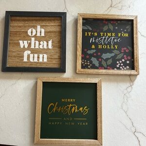 Holiday Wall Art Set